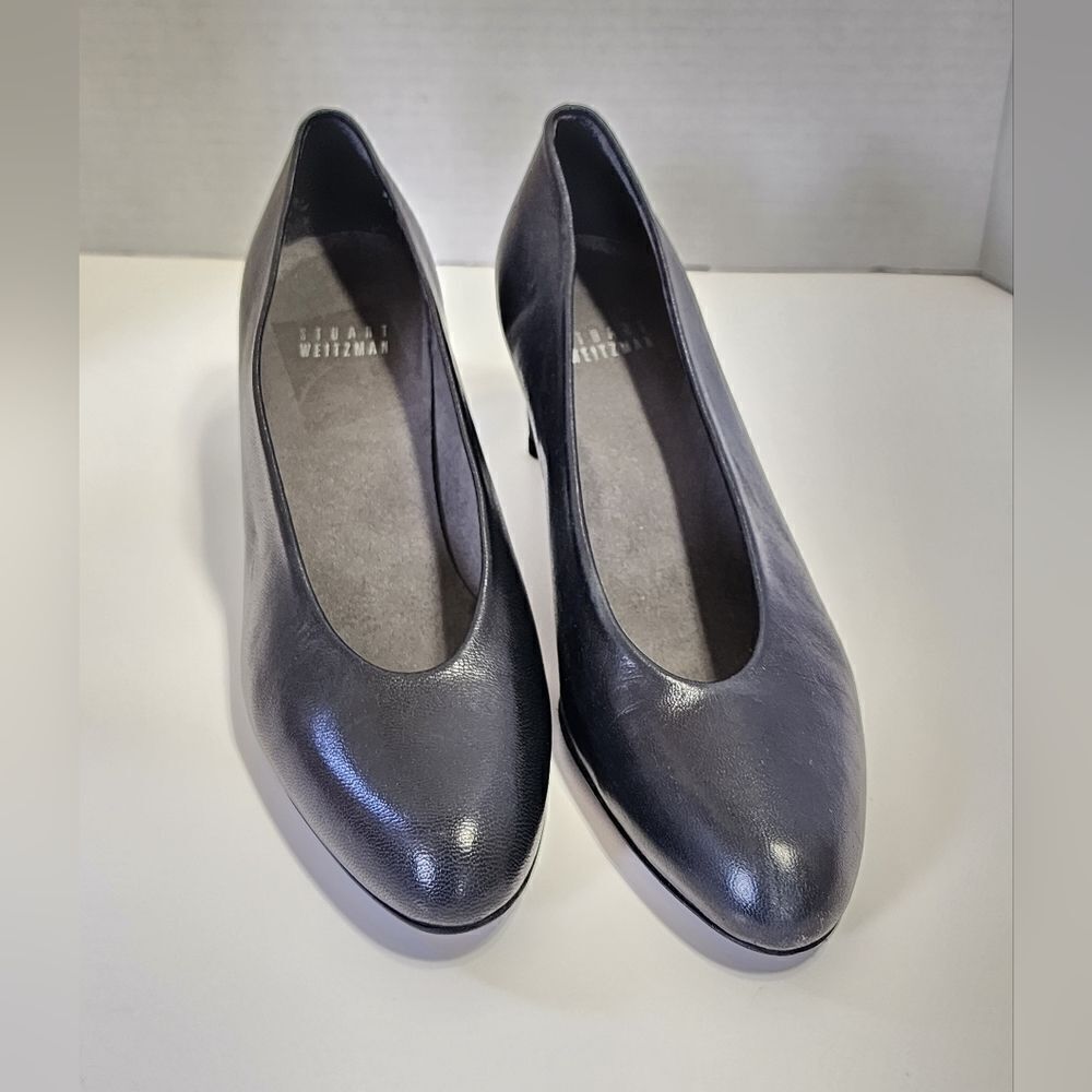 Stuart Weitzman  - Picture 5 of 8